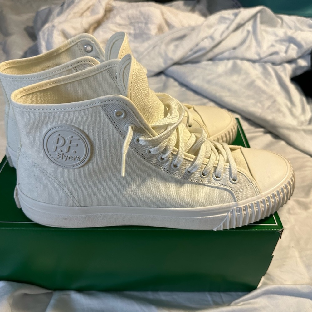 PF Flyers